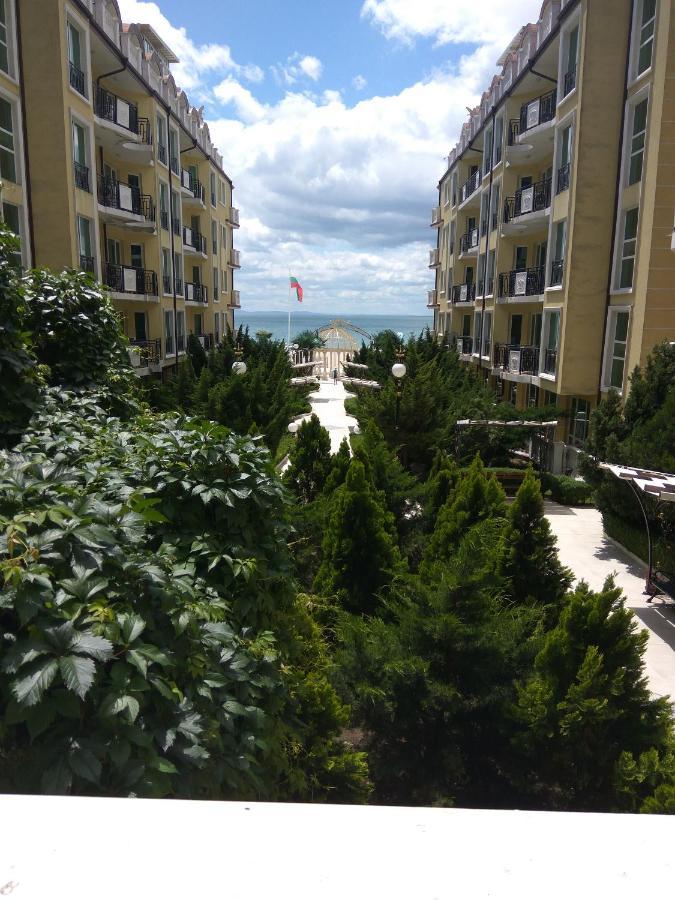 Апартаменты Талиана Бич Курорта Елените Buitenkant foto